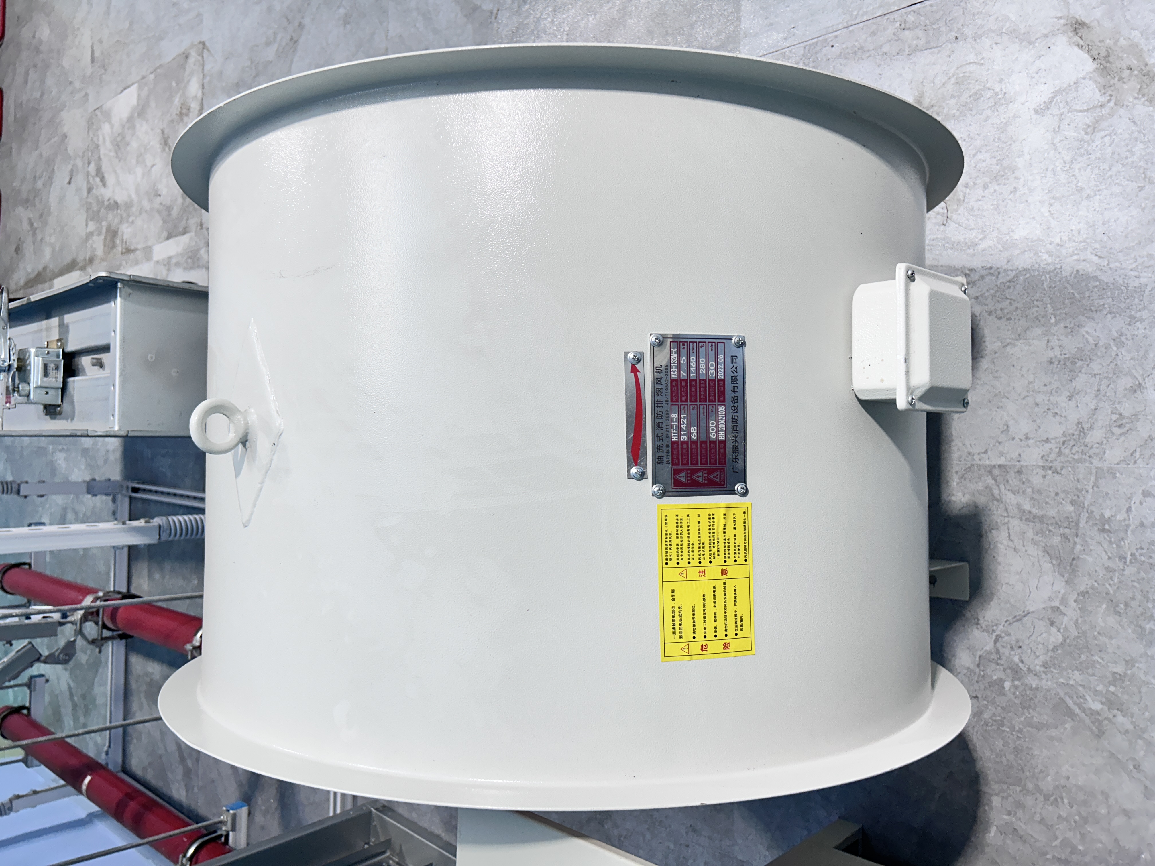 離心式消防排煙風(fēng)機(jī)HTFC-1-20和軸流式排煙機(jī)區(qū)別？如何選擇？