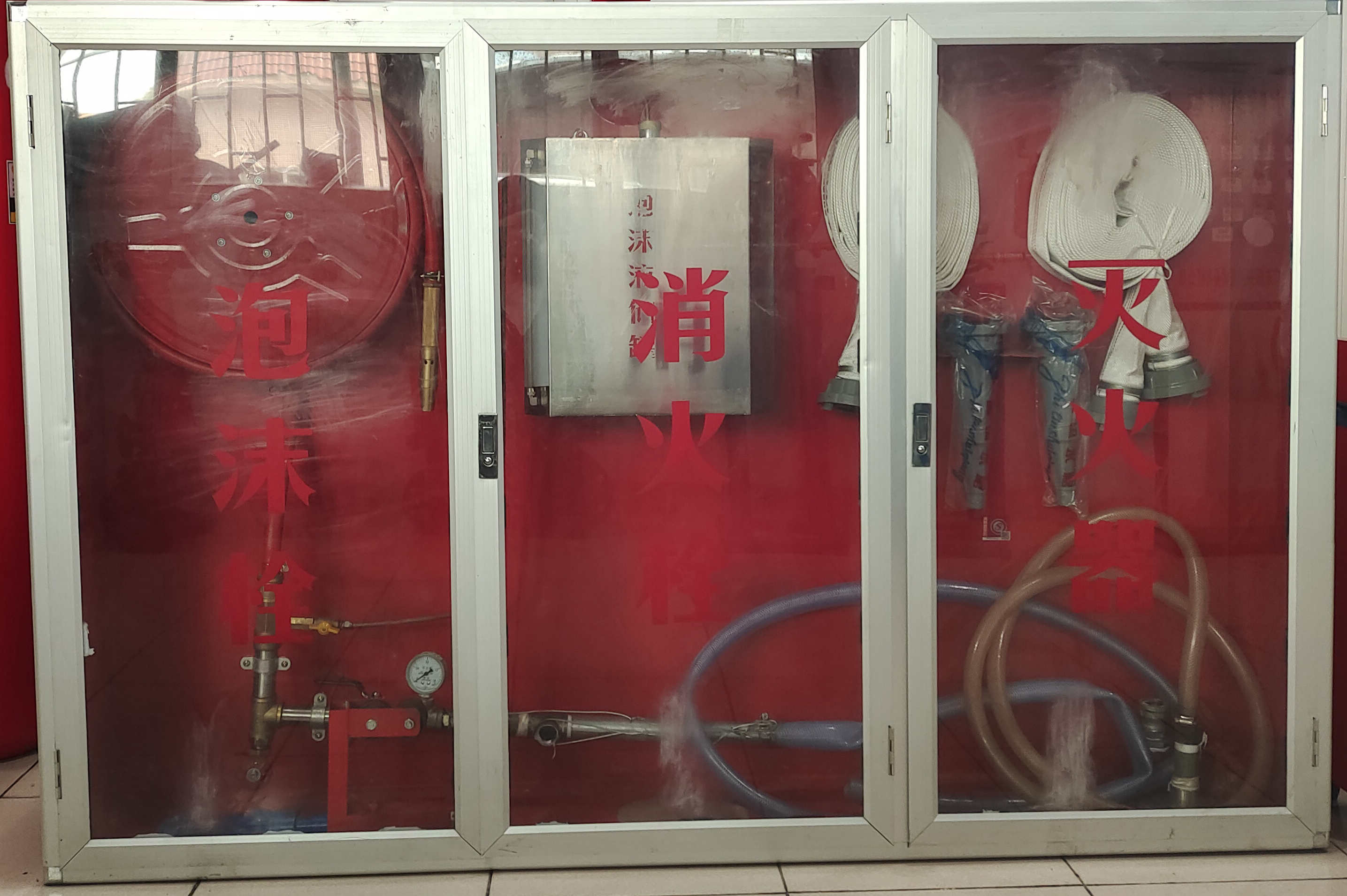泡沫消防箱尺寸規(guī)格